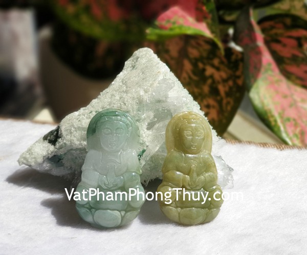 Mặt quan âm Phỉ Thúy xanh bình an S6883