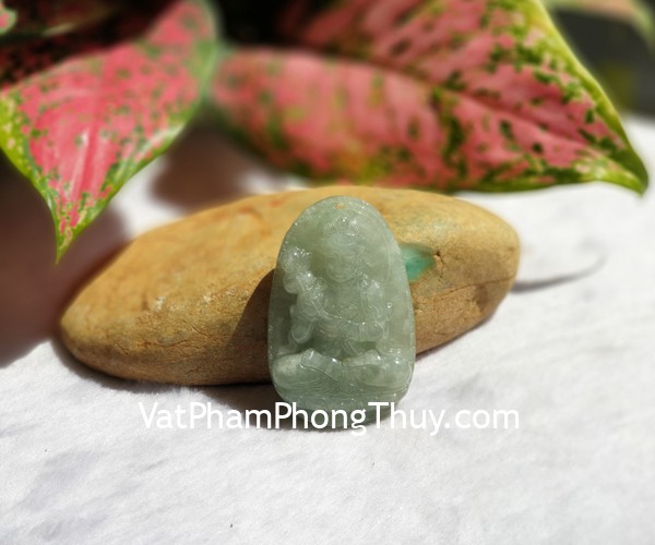 Phật bản mệnh Phỉ Thúy xanh đậm sắc sảo A+ lớn, tuổi Ngọ S6864-5