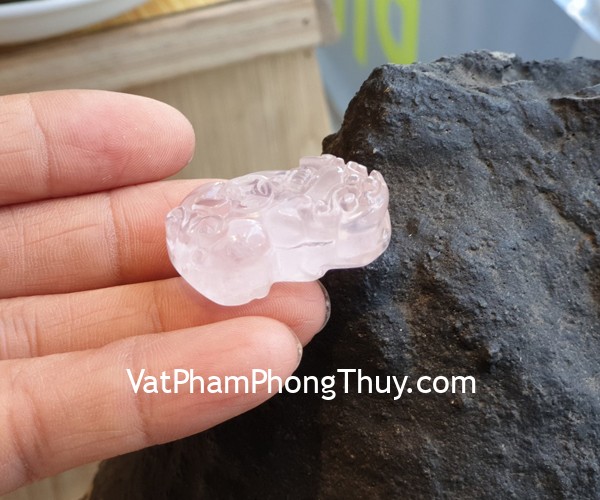 Tỳ hưu thạch anh hồng chiêu tài S6858